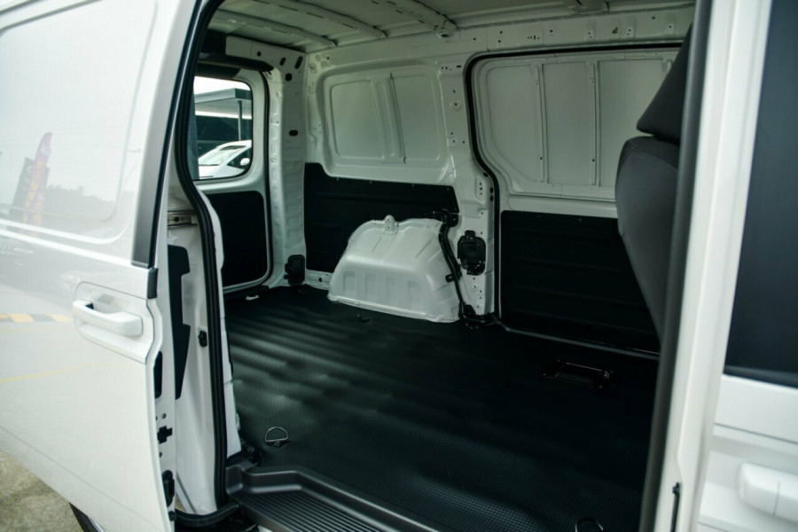 2024 MY25 Hyundai Staria Load US4.V3  Van Image 8
