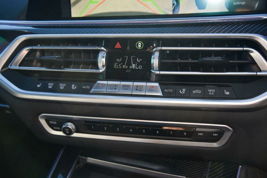 2022 BMW X5 G05 M50i Steptronic SUV Image 11