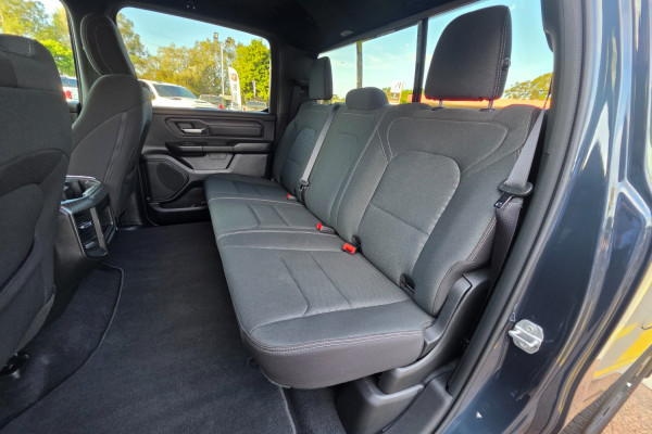 2026 Ram 1500 DT Express Black Edition Hurricane SO Ute Image 6