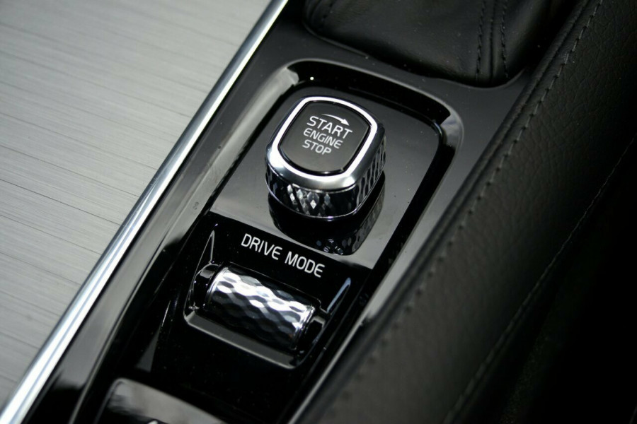 2019 MY20 Volvo XC90 L Series T6 Momentum Suv Image 14
