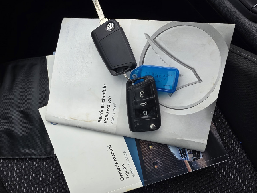 2016 MY17 Volkswagen Tiguan 5N 110TSI Trendline SUV Image 27