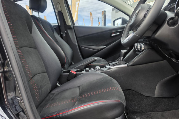 2024 Mazda 2 DL Series G15 GT Sedan Image 20