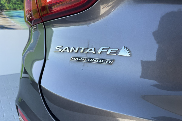 2018 Hyundai Santa Fe DM5 Series II Highlander Wagon
