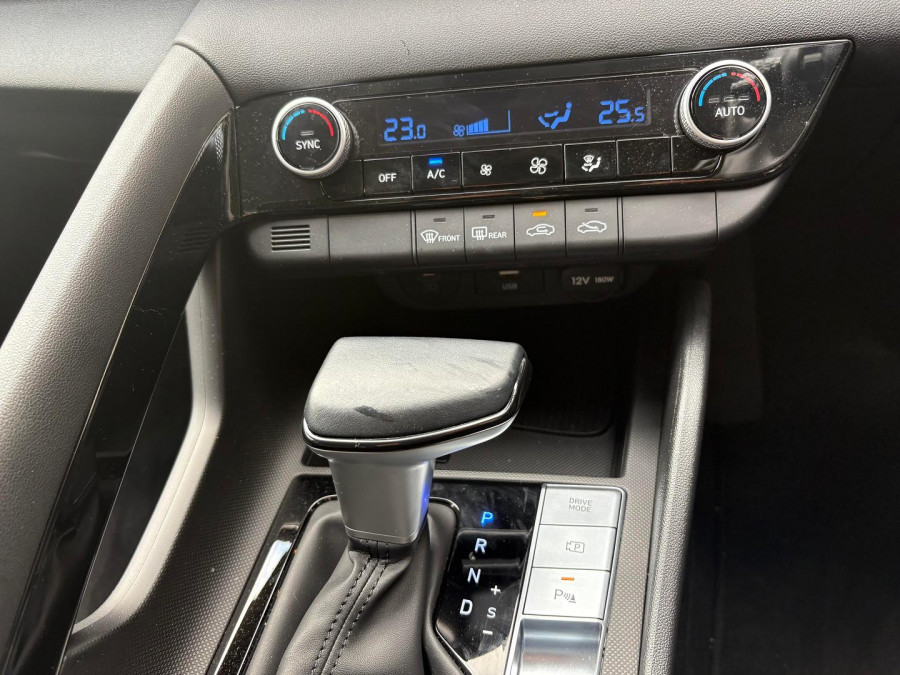 2026 Hyundai i30 CN7.V4 Hybrid Sedan Image 13
