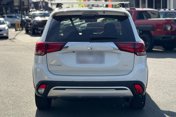 2019 MY20 Mitsubishi Outlander ZL Exceed SUV Image 6