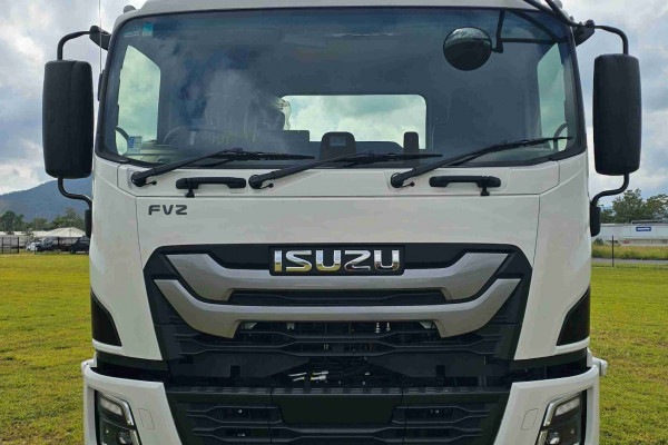 2025 Isuzu FVZ 260-300 AT R55 Cab Chassis Image 2