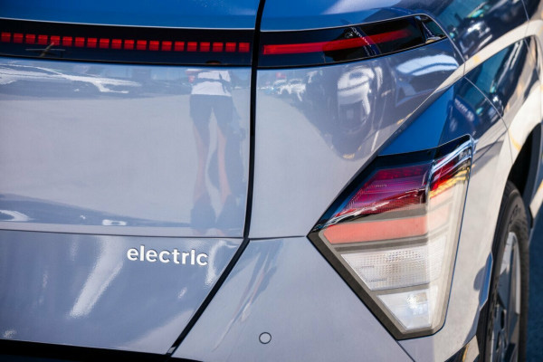 2026 MY27 Hyundai KONA SX2.V3 Electric Elite SUV Image 7