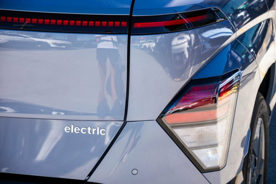 2026 MY27 Hyundai KONA SX2.V3 Electric Elite SUV Image 7