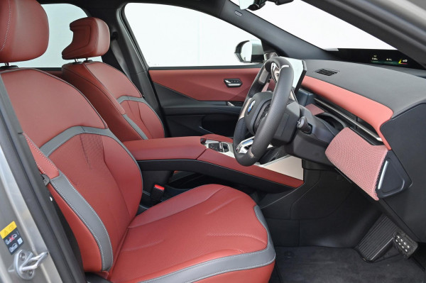 2026 BMW iX3 NA5 M Sport SUV image 8