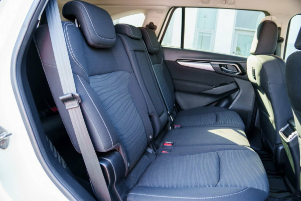 2022 Isuzu MU-X RJ LS-U SUV Image 11