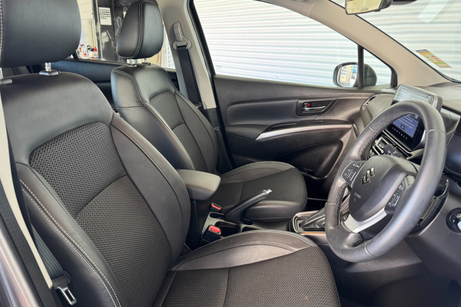 2023 Suzuki S-Cross JYB Hatch Image 8