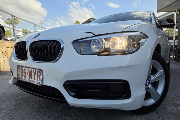 2016 BMW 1 Series F20 LCI 118i Sport Line Hatch Image 2