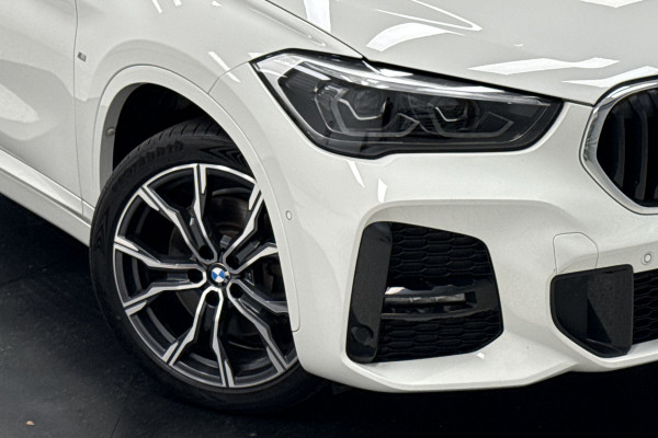 2021 BMW X1 sDrive20i SUV Image 2