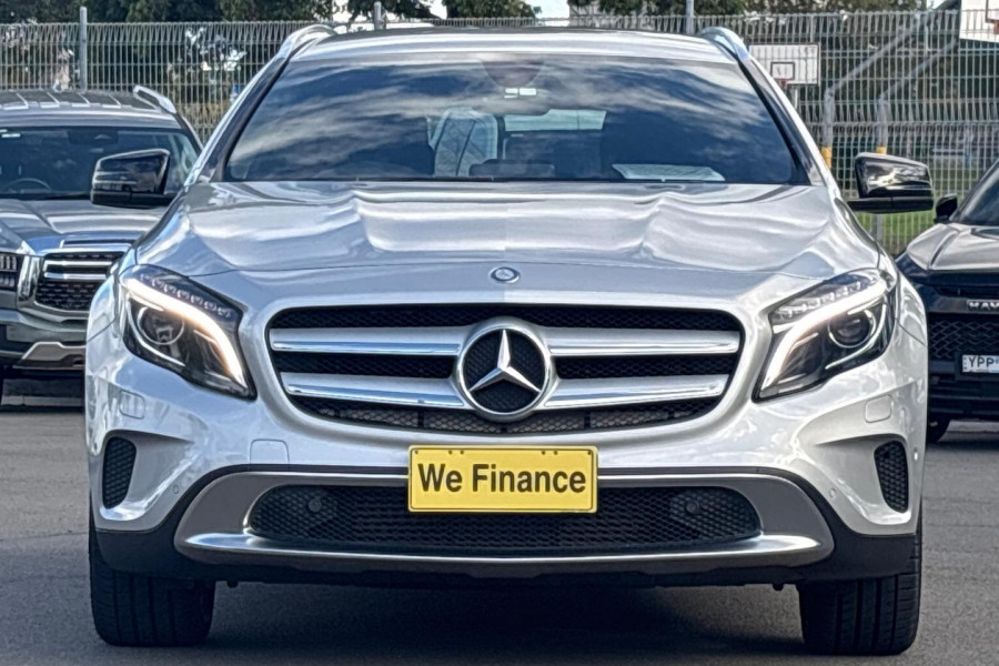 2016 Mercedes-Benz GLA-Class X156 GLA200 SUV Image 8