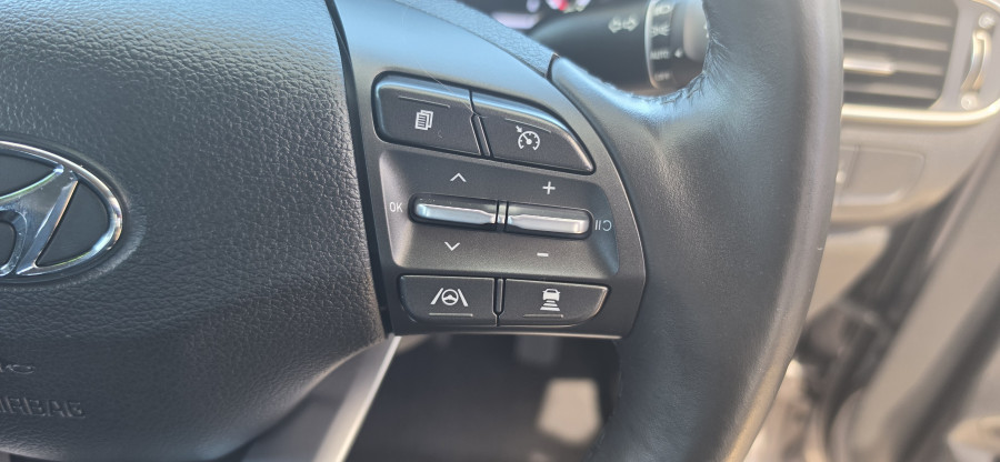 2021 Hyundai i30 PD.V4 Elite Hatch Image 24