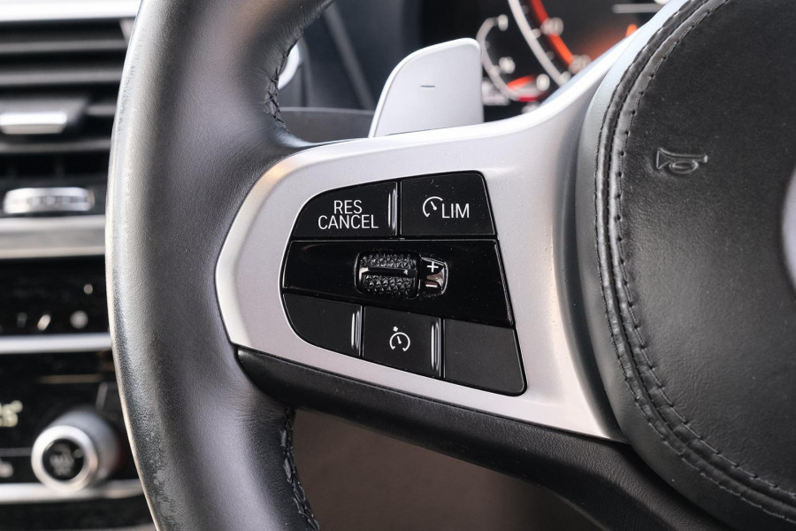 2021 BMW X3 G01 xDrive20d SUV Image 14