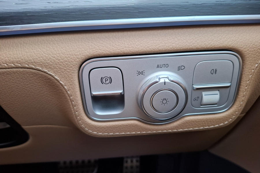 2024 MY25 Mercedes-Benz GLE-Class GLS450 d SUV Image 32