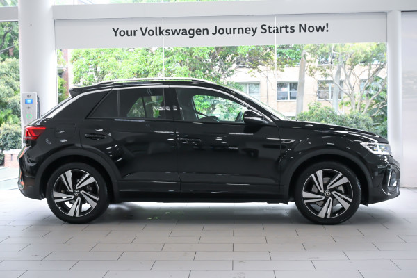 2025 Volkswagen T-Roc 140TSI R-Line SUV Image 3