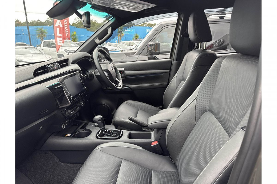 2024 Toyota HiLux GUN126R Rogue 48V Ute Image 16