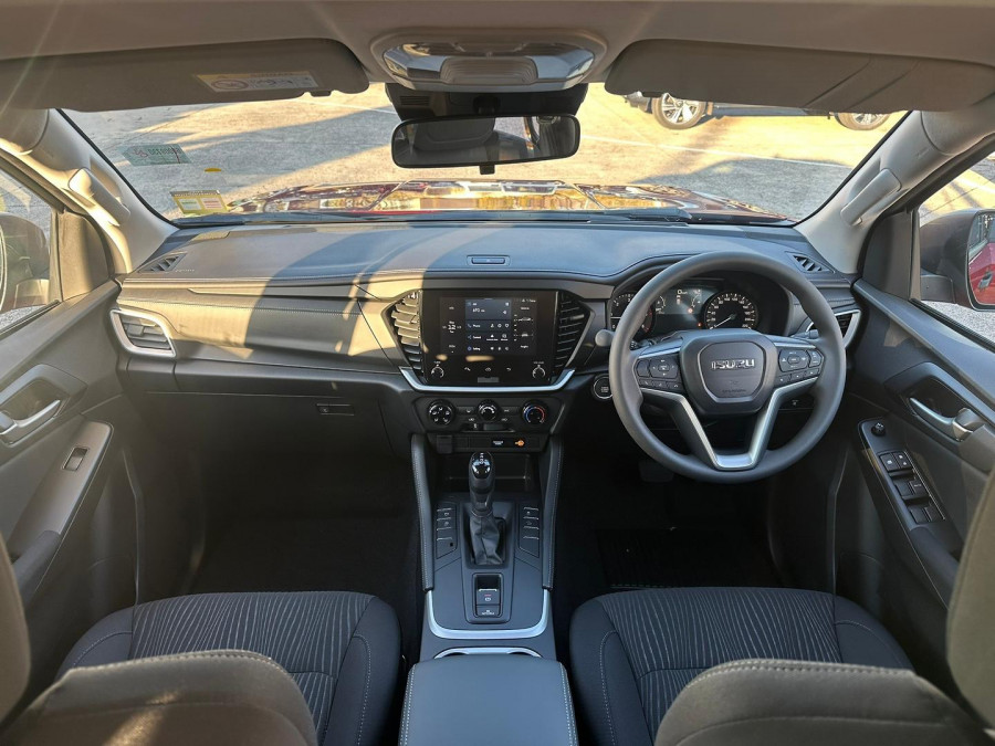 2026 MY25.5 Isuzu MU-X RJ LS-M SUV Image 19
