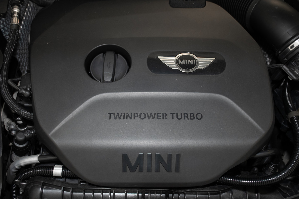 2015 MINI Cooper S Hatch