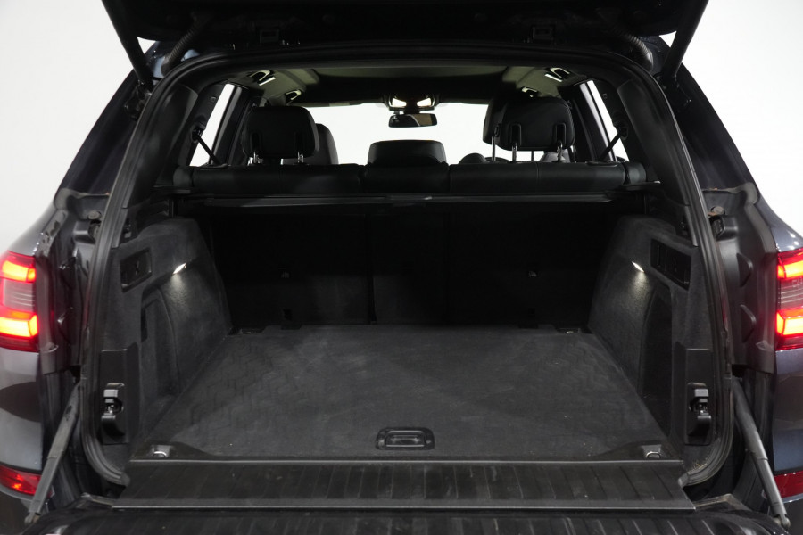 2022 BMW X5 xDrive30d SUV Image 28