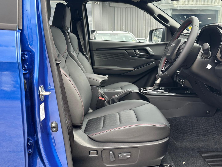 2026 MY25.5 Isuzu D-MAX RG X-TERRAIN Ute Image 8
