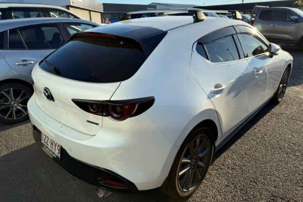 2021 Mazda 3 BP Series G25 GT Hatch Image 2