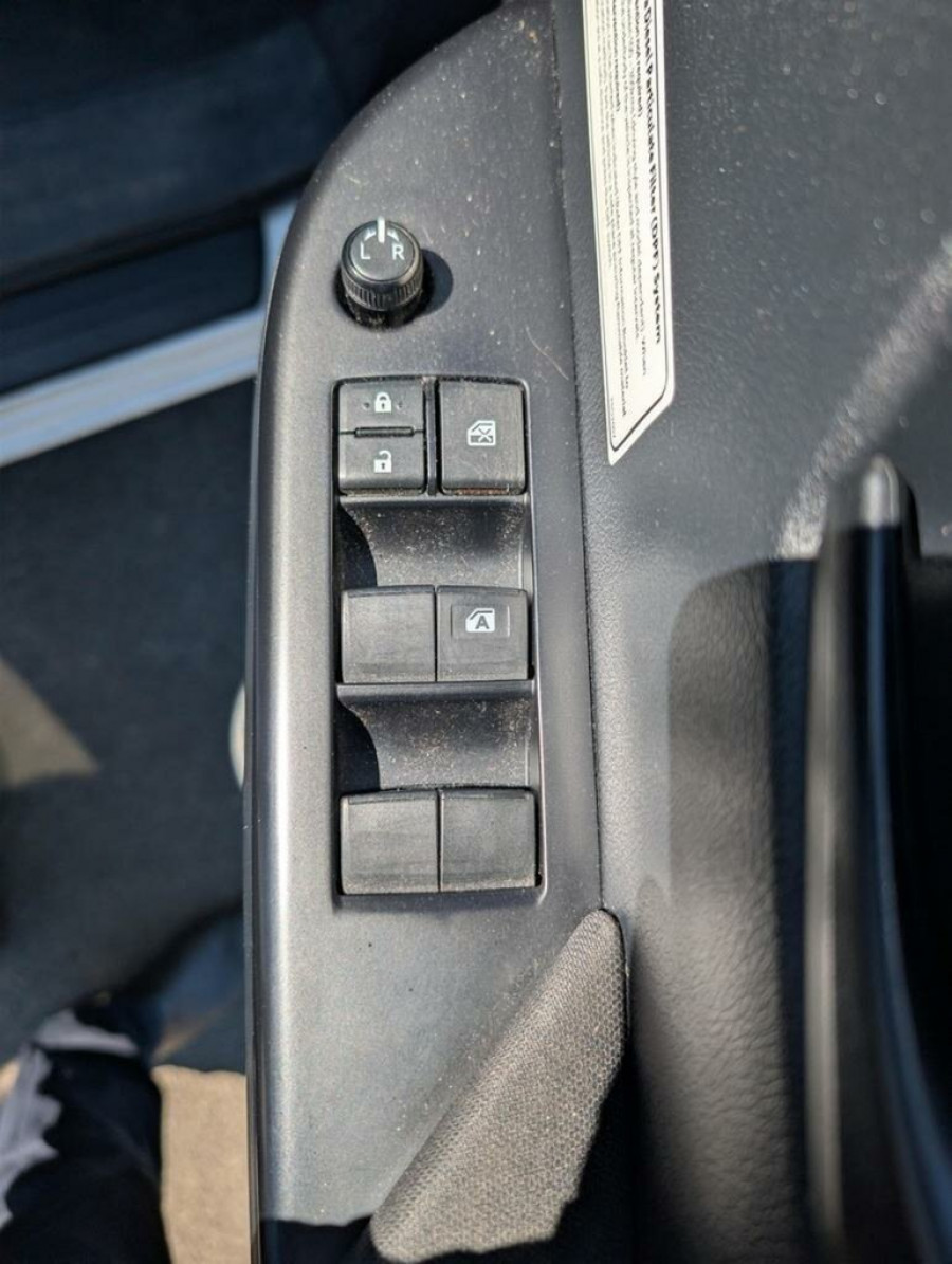 2021 Toyota HiLux GUN125R WorkMate Double Cab Chassis Image 14