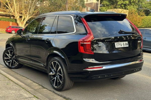 2024 MY25 Volvo XC90 L Series Ultra B6 Bright SUV Image 3