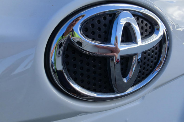 2018 Toyota RAV4 ZSA42R GXL SUV Image 13