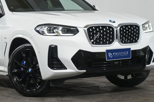 2022 BMW X4 xDrive30i M Sport SUV image 2