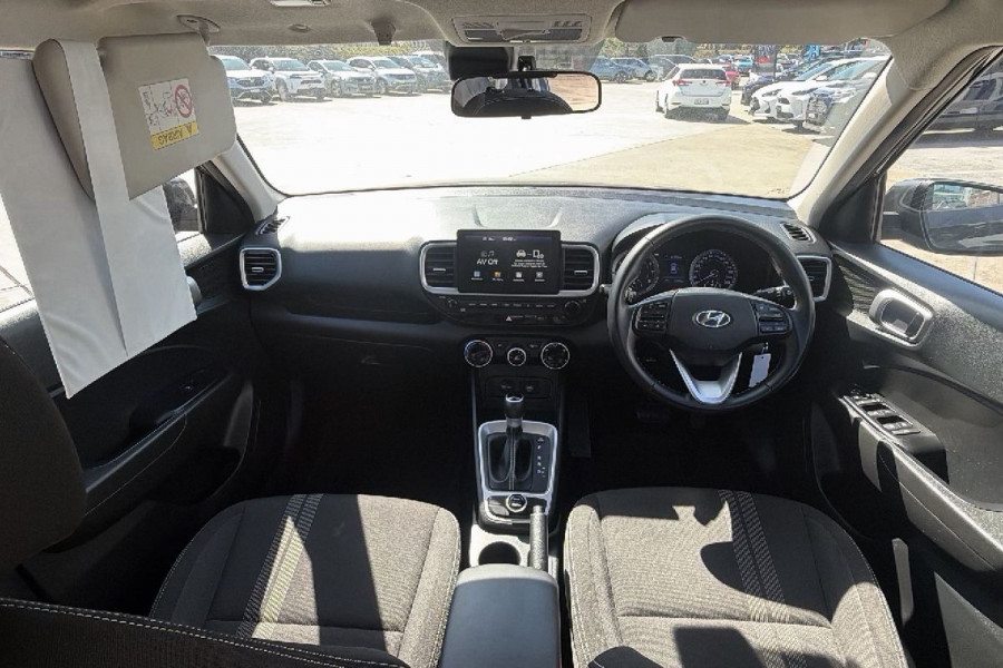 2019 Hyundai Venue QX Active SUV Image 10