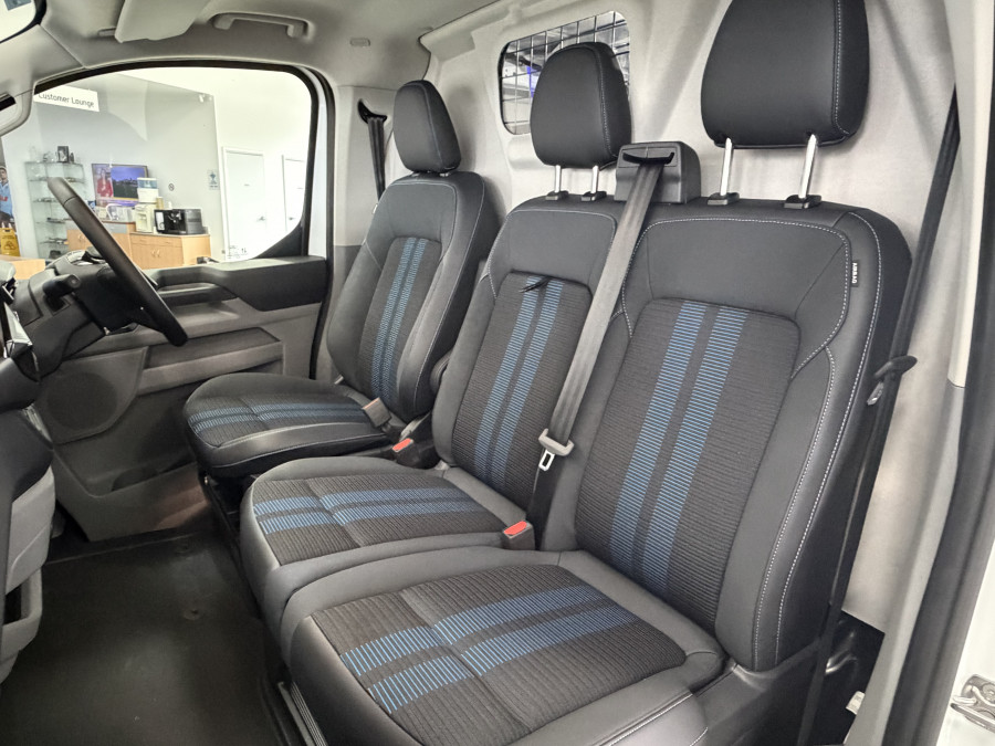 2026 MY27 Ford Transit Custom AV Sport SWB Van Image 9