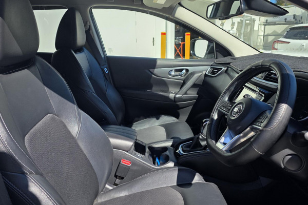 2017 Nissan QASHQAI J11 ST SUV Image 20