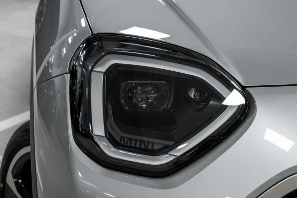 2026 MINI Aceman J05 SE Favoured Hatch