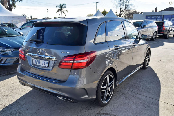 2015 Mercedes-Benz B-Class W246 B250 Hatch Image 5