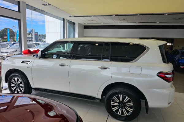 2025 Nissan Patrol Y62 Series 5 Ti SUV