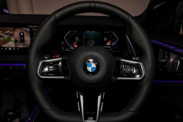 2025 BMW X3 G45 20 xDrive SUV image 10