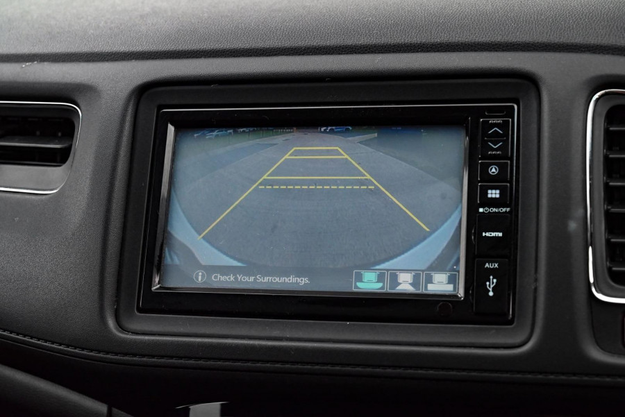 2017 Honda HR-V  VTi-S SUV Image 8