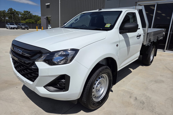2026 Isuzu D-MAX RG SX High Ride Cab Chassis Image 7