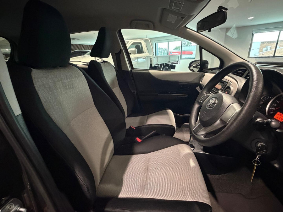 2011 Toyota Yaris NCP130R YR Hatch Image 18