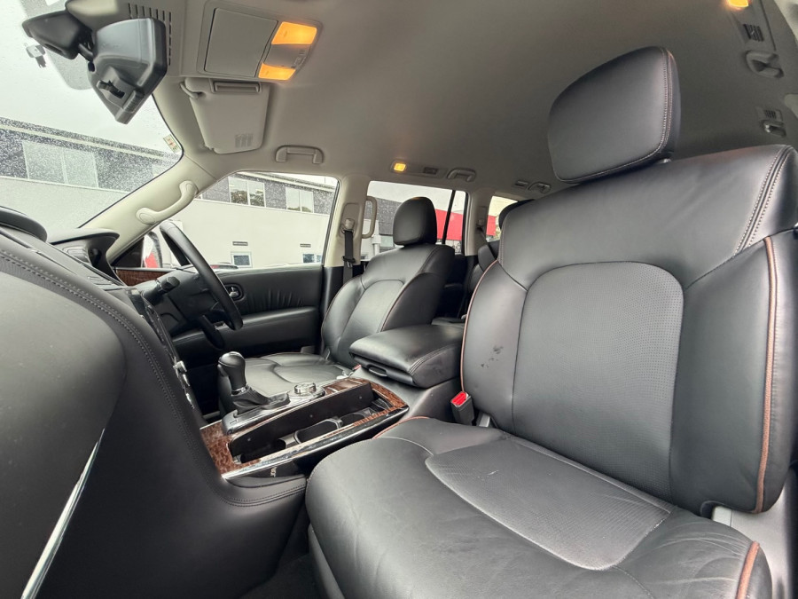 2024 Nissan Patrol Y62 Ti SUV Image 9