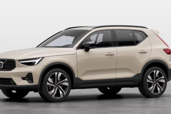 2024 MY25 Volvo XC40  Ultra B4 Dark SUV