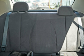 2006 Nissan Tiida C11 ST-L Sedan