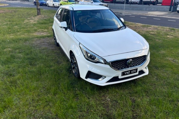 2018 MYte MG MG3 SZP1 Excite Hatch