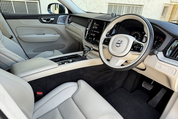2020 Volvo XC60 UZ D4 Inscription SUV Image 15