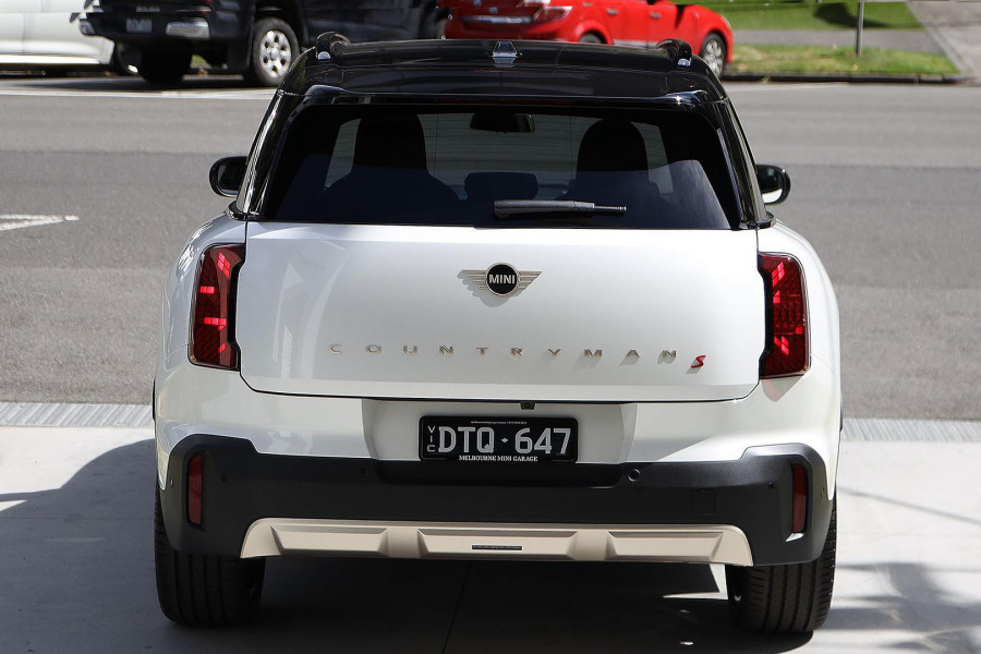 2025 MINI Countryman U25 S Favoured SUV