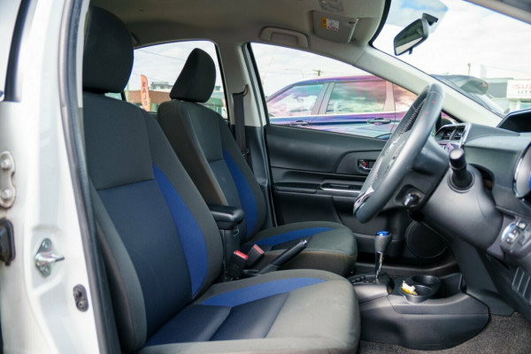 2020 Toyota Prius C NHP10R Hatch Image 17