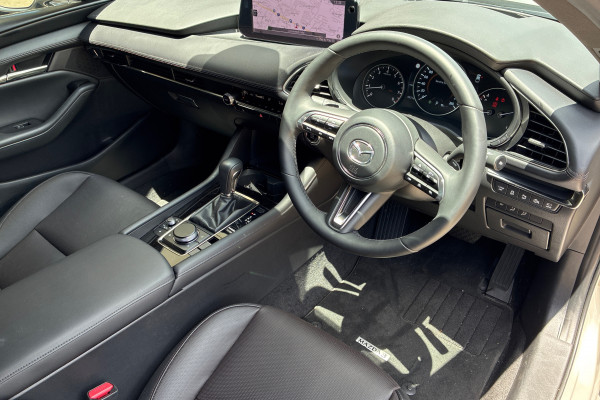 2025 Mazda 3 BP Series G25 GT Hatch Image 17